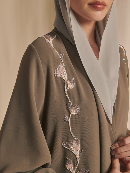 Moonlit Lily Abaya